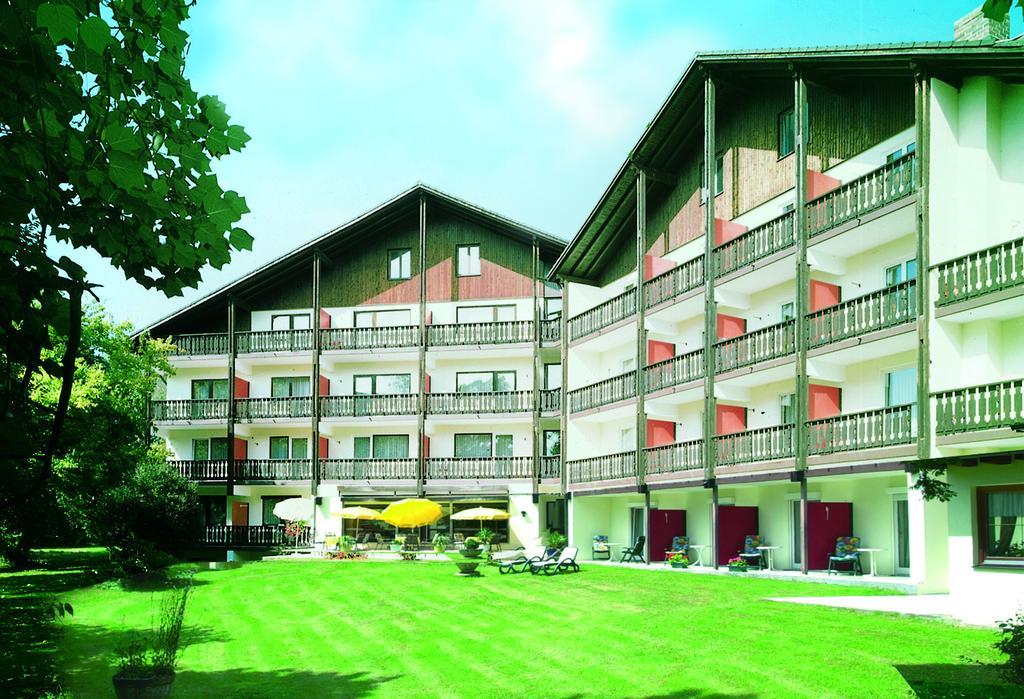 Hotel Garni Hubertushof Bad Füssing Стая снимка