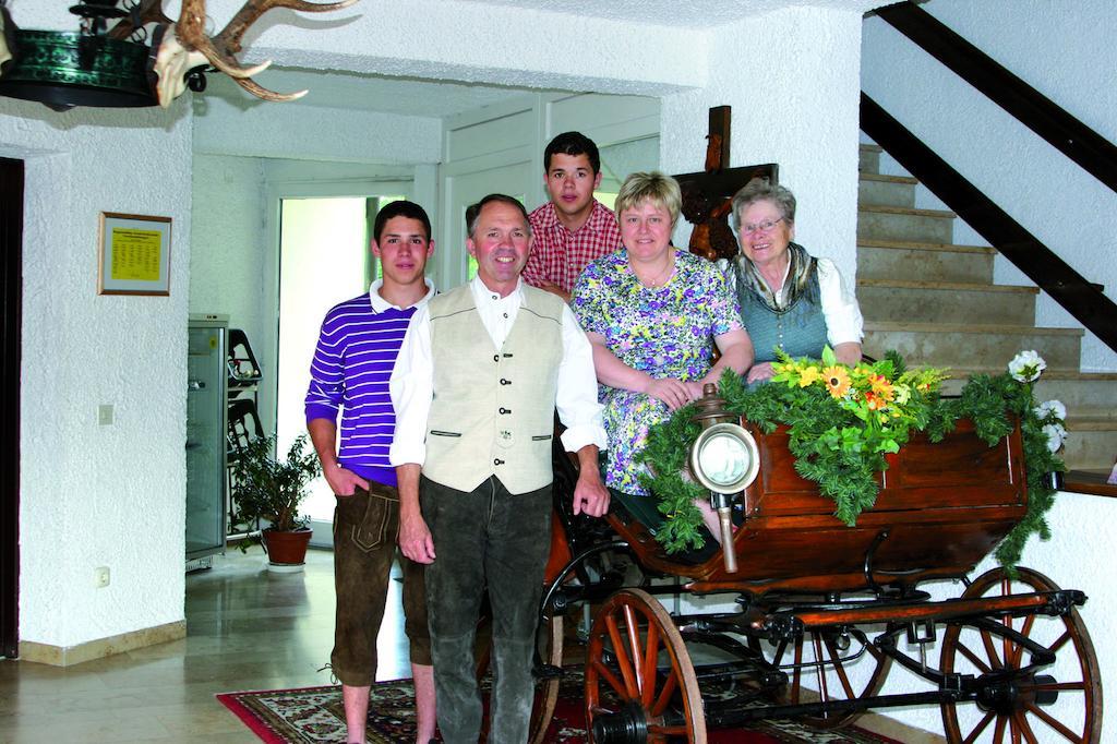 Hotel Garni Hubertushof Bad Füssing Стая снимка